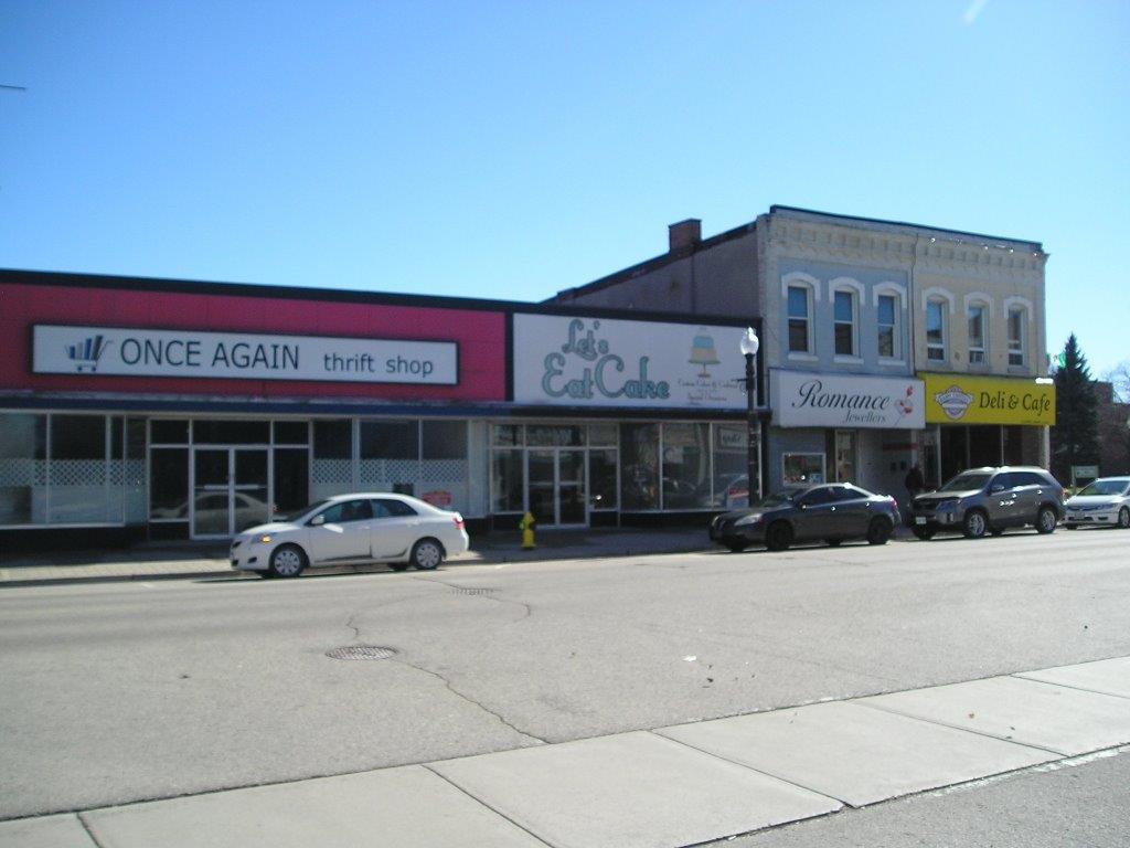 478 Dundas Street